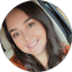 Profile photo of Kayla Lund