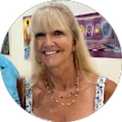 Profile photo of Denise