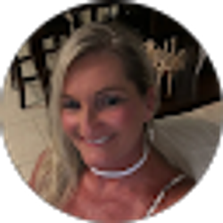 Profile photo of Carol Lipe