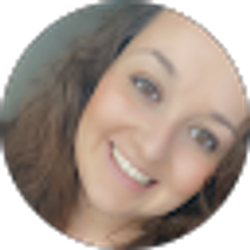 Profile photo of Erin Araujo