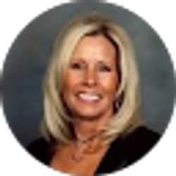 Profile photo of Vicki Wagonis