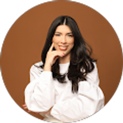 Profile photo of Jessica Roman