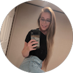 Profile photo of Mary Teixeira