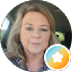 Profile photo of Julie Honea