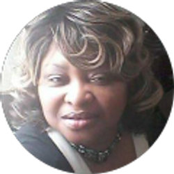 Profile photo of Theresa Robinson