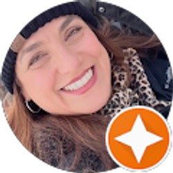 Profile photo of Angie Rae