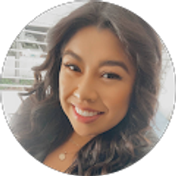 Profile photo of Carina Reyes
