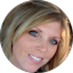 Profile photo of Shelly Evans