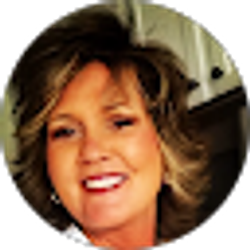 Profile photo of Tracey Bethel