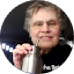 Profile photo of Marilyn Holland