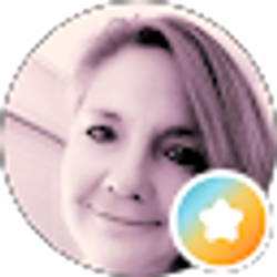 Profile photo of Julie DeWitt