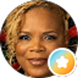 Profile photo of Pamela Thomas