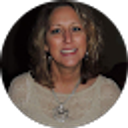 Profile photo of Angie Mullins