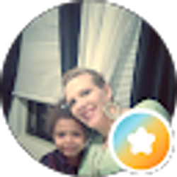 Profile photo of Samantha Ray