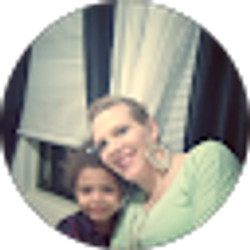 Profile photo of Samantha Ray
