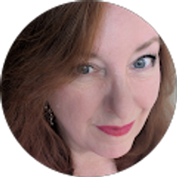 Profile photo of Lynn Laird