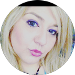 Profile photo of Lisa Lozano