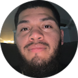 Profile photo of Julio Flores