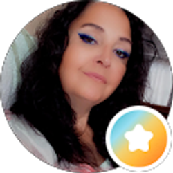 Profile photo of Julie