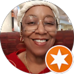 Profile photo of Yvonne Harris