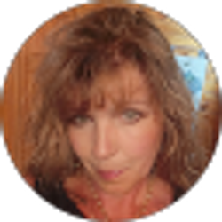 Profile photo of Kelley DeWald