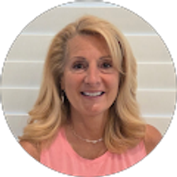 Profile photo of Jeannie Riorden