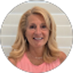 Profile photo of Jeannie Riorden