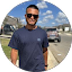 Profile photo of Memo Laz Oficial