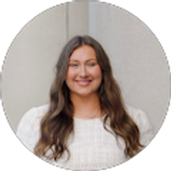 Profile photo of Emmy Sharum