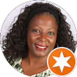 Profile photo of Stephanie Davis