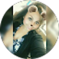 Profile photo of Gia Flores