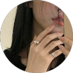 Profile photo of Lê Huyền