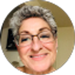 Profile photo of Linda Knight