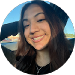 Profile photo of Angie Andrade