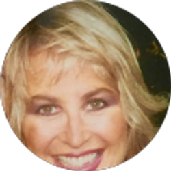 Profile photo of Sandy