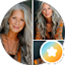 Profile photo of Pamela Holland