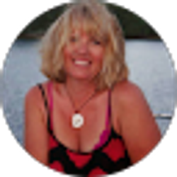 Profile photo of Elizabeth Kelly