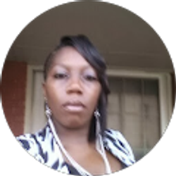 Profile photo of Stephanie Clark