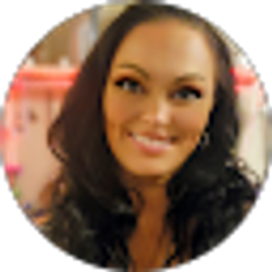 Profile photo of Liz