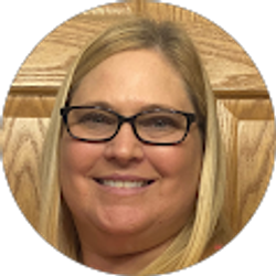 Profile photo of Julie Barrow