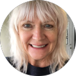 Profile photo of Clara Parker