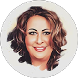 Profile photo of Kim Crowther