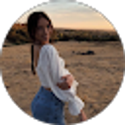 Profile photo of Mikayla Wesney