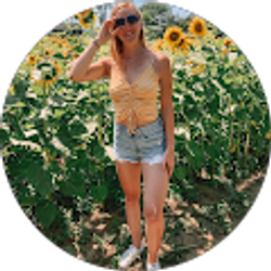 Profile photo of Julia Marie