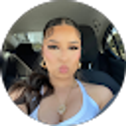 Profile photo of evelyn ruiz