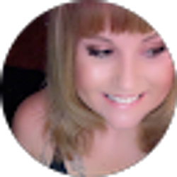 Profile photo of Aimee Giles