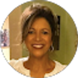 Profile photo of Andrea Ross