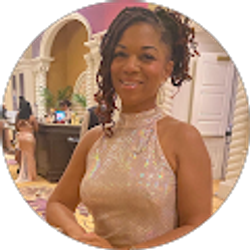 Profile photo of Nicole Howell