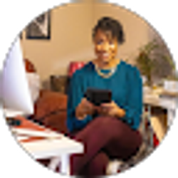 Profile photo of Jennifer Thomas