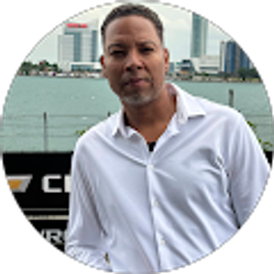 Profile photo of Derrick Vernon